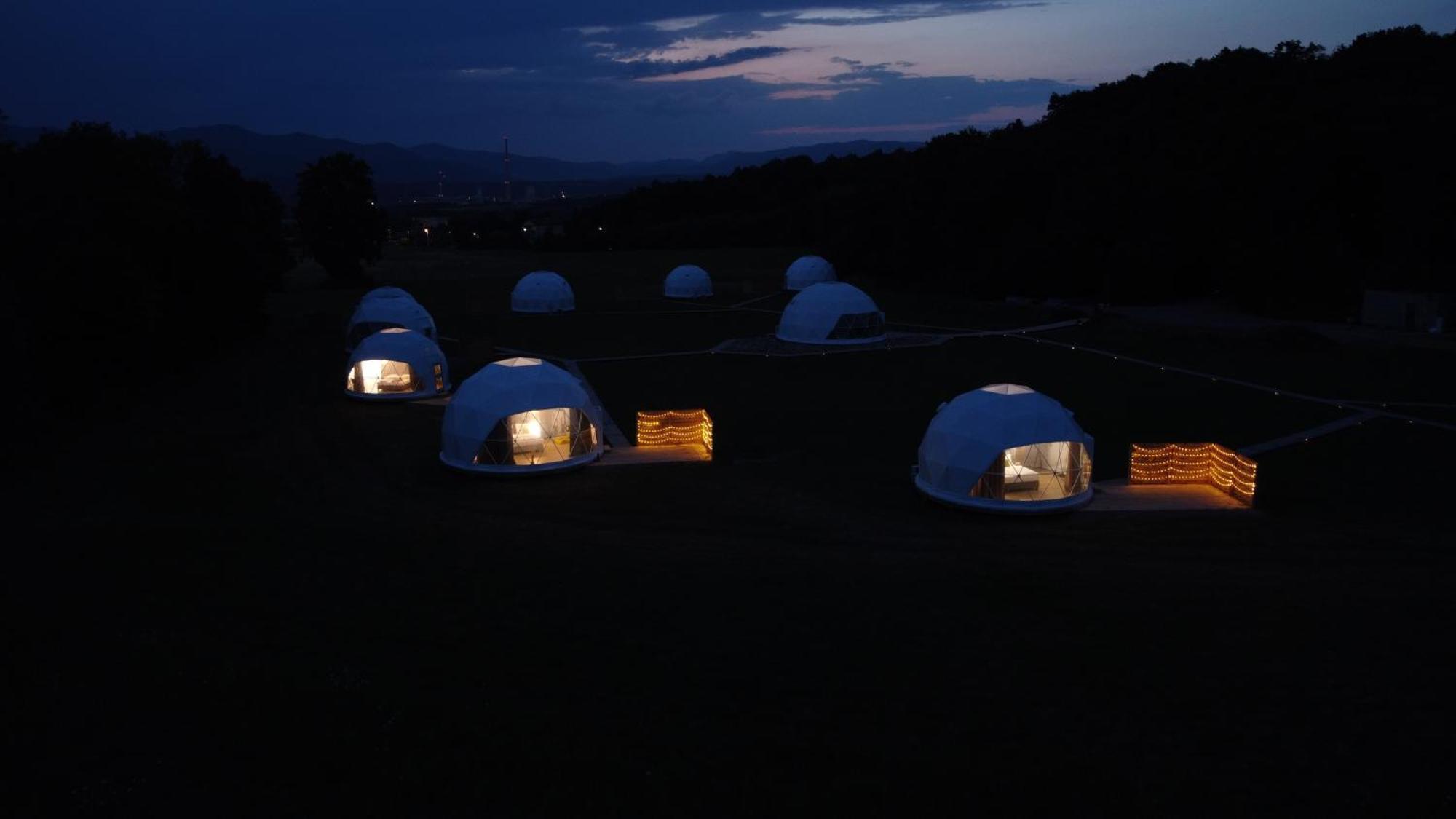 Glamping Resort Dolny Kamenec Ngoại thất bức ảnh